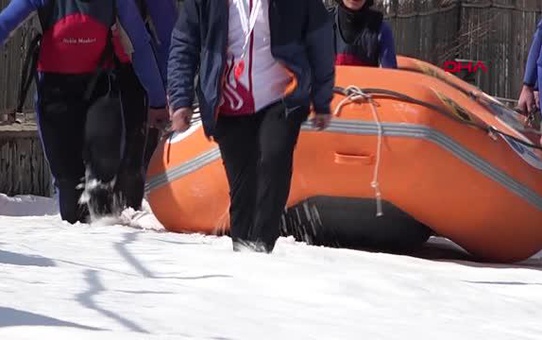 BOTAN ÇAYI'NDA TÜRKİYE ŞAMPİYONASINA HAZIRLANIYORLAR