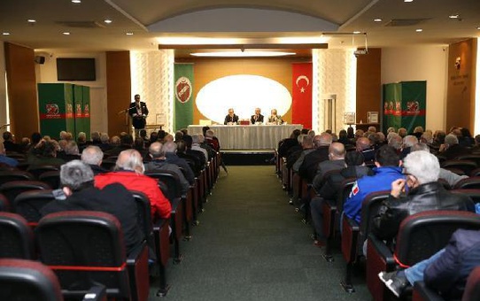 Karşıyaka'da divanda Karakaplan dönemi