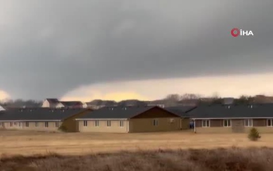 (KANSAS)- ABD'nin Lowa Eyaletinde Hortum: 6 Ölü