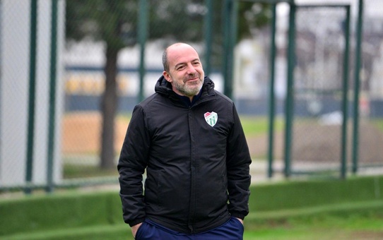 Bursaspor, Sportif Direktör Deniz Kolgu ile yollarını ayırdı