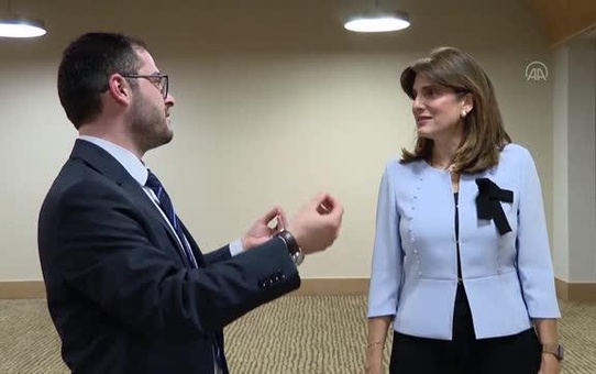 Ürdün Prensesi Dina, ünlü Türk ressam Fahrelnisa Zeid'i anlattı Açıklaması