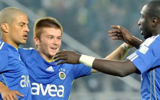 Son hali görenleri şaşırttı! Alex'in veliahtı Gökay yaptığı paylaşımla trendlere girdi