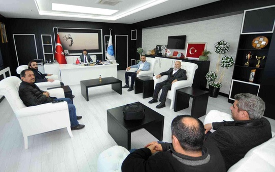 Rektör Karacoşkun'a ziyaretler sürüyor