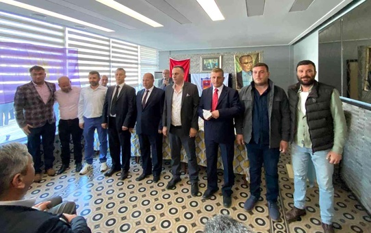 Erdek Şoförler Odası Başkanı Aydın Tekin güven tazeledi