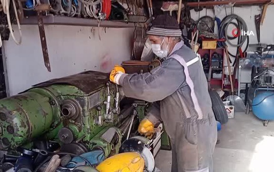 Çocukluk hayalini gerçekleştirip tamir atölyesi kurdu
