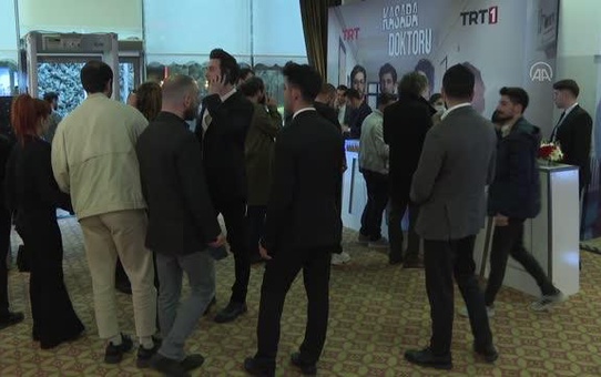 TRT 1'in yeni dizisi 'Kasaba Doktoru'nun galası yapıldı