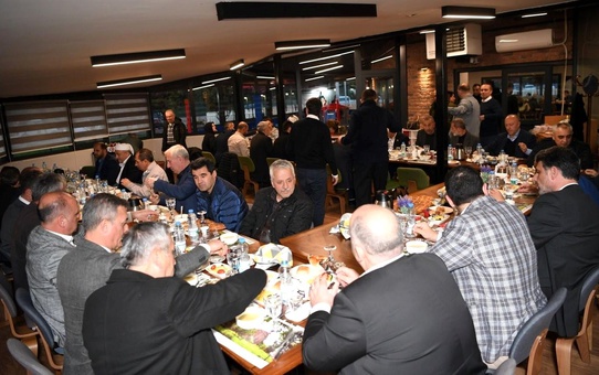Son dakika yerel: Kartepe'nin muhtarları devam eden yatırımları görüştü