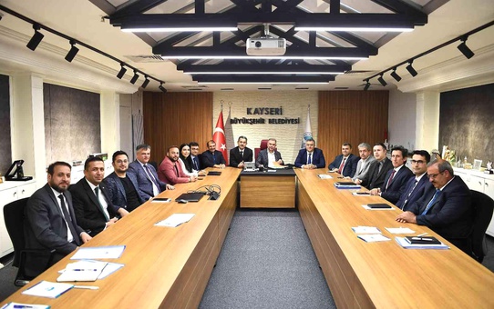 Ertürk: 'Anadolu efsanesi Kayseri'nin başarısını istişare ettik'