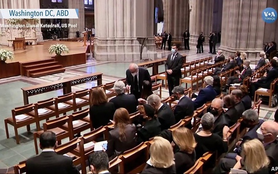 Washington'da Madeleine Albright'a Veda