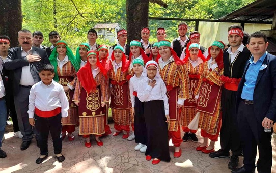 Gümeli Hıdrellez Şenlikleri büyük ilgi gördü