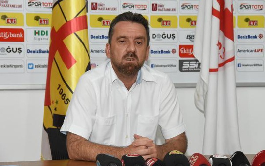Eskişehirspor'da eski başkan Hoşcan ile 389 kişi üyelikten çıkarıldı