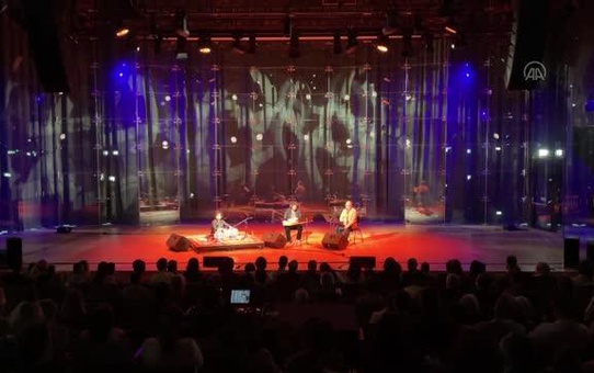 BUDAPEŞTE - Ney virtüözü Kudsi Erguner, Macaristan'da konser verdi