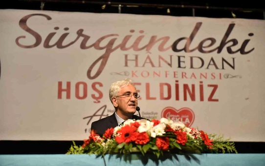 Prof. Dr. Ekinci, Osmanlı hanedanının sürgününü anlattı