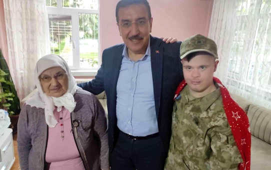 Down Sendromlu Furkan'ın askerlik hayali gerçek oldu