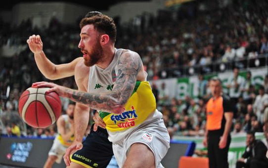Frutti Extra Bursaspor seride durumu eşitledi