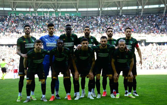 Küme düşen Kocaelispor'da yabancıların durumu merak konusu oldu