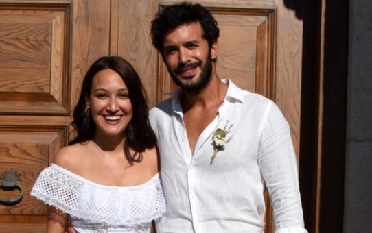 Barış Arduç-Gupse Özay cephesinden sevindiren haber: 3 ay sonra bebek geliyor