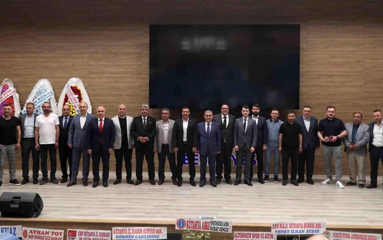 Belediye Kütahyaspor'da mevcut başkan Erdoğan Çolak güven tazeledi