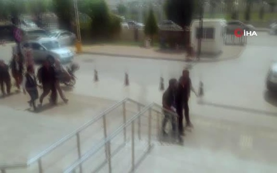 Bir kişinin öldüğü koyun otlatma kavgasında baba oğul tutuklandı