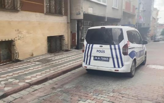 Son dakika haberi! Sultangazi'de evinde ölü bulundu; eşi gözaltına alındı