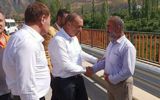 Müküs Çayı'na düşen hemşireyi arama çalışmaları devam ediyor