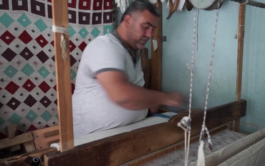 Siirtli Tiftik Battaniyecisi: 'Ayıp Olmasa İşi Bırakacağız'