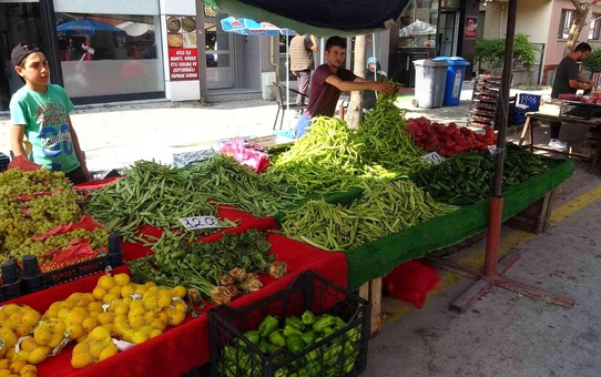 Düğününe 3 ay kala hesabına yanlışlıkla yatan 212 bin lirayı bankaya iade etti