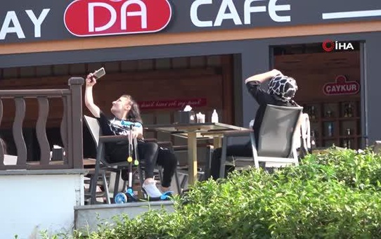 SOLOTÜRK ekibi prova uçuşu yaptı, vatandaşlar heyecanla izledi