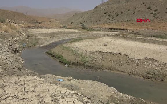 YÜKSEKOVA DİLİMLİ BARAJI'NDAKİ SU SEVİYESİ, 30 METRE DÜŞTÜ