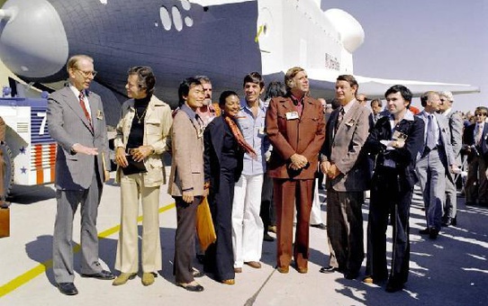 Yaşamını yitiren Star Trek oyuncularının külleri uzayın derinliklerine bırakılacak