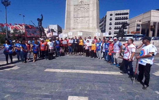 Türk Eğitim-Sen Ankara 1 No'lu Şube Başkanı İbrahim Çömez: 'Maaş promosyonları güncellensin'