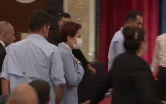 Akşener Şanlıurfa'da: 'Bunları Değiştirmek, Düzeltmek Bu Ülkeye, Bu Millete Benim Borcumdur'