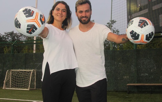Futbolda bir ilk: evli çift beraber takım yönetiyor