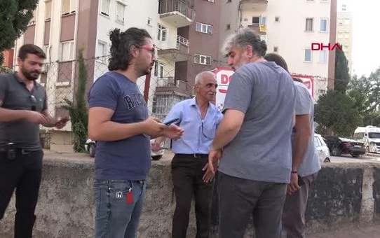 KONUŞMAK İÇİN VERDİĞİ TELEFONUNU ÇALDIRDI