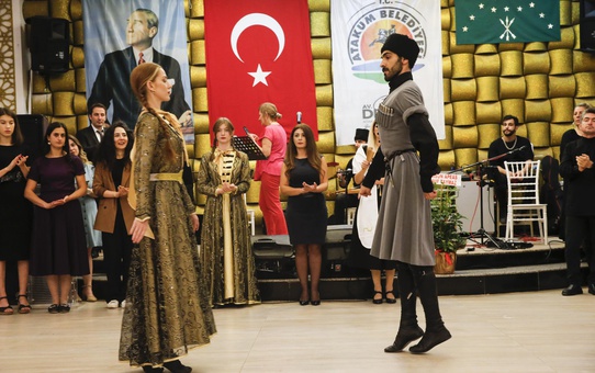 Samsun'da Çerkez gecesi düzenlendi