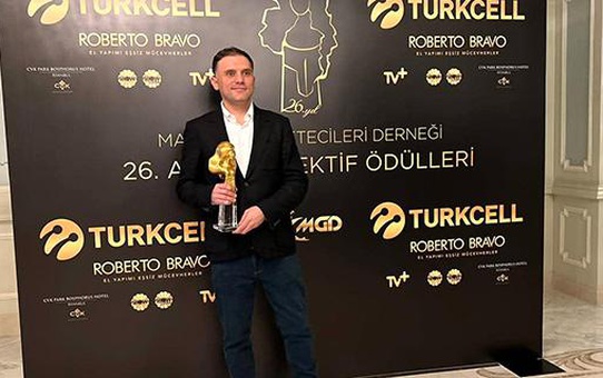 MAGAZİNİN OSKARLARINDAN MAGAZİNKOLİK'E BÜYÜK ÖDÜL!