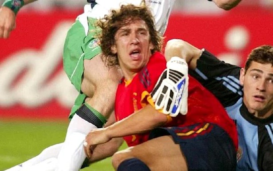 Iker Casillas - Carles Puyol... EŞCİNSELLİK İTİRAFI!