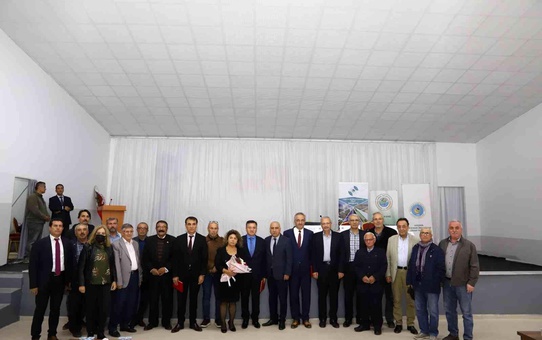 Ceviz Yetiştiriciliği Sempozyumu düzenlendi