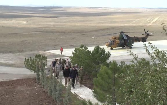 Milli Savunma Bakanı Hulusi Akar 'Ateş Serbest-2022 Tatbikatı'nda (2)