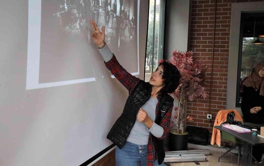 Temel fotoğrafçılık kursunda eğitimler başladı