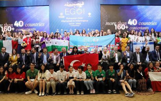 TÜBİTAK Avrupa Kızlar Bilgisayar Olimpiyatı Ödül Töreni