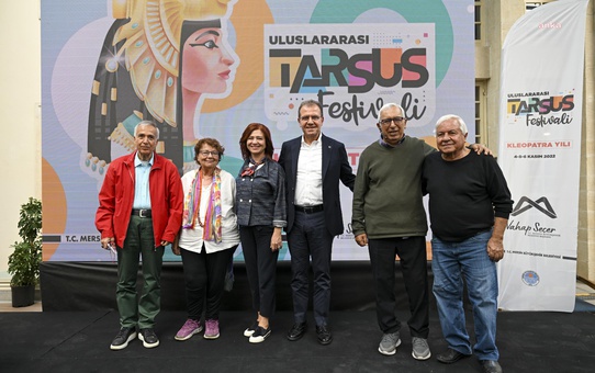 1. Uluslararası Tarsus Festivali'nde Gazeteci ve Yazarlardan 'Çocukluğumun Tarsus'u Söyleşisi