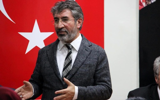 Varan çifti İdlib'te Gümüşhane Mahallesi kuruyor