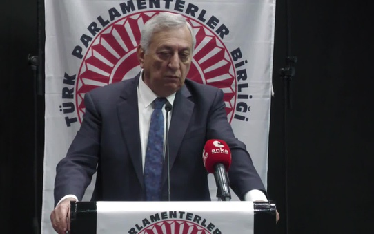 İzmir'de Seçim Güvenliği Paneli... Hakkı Suha Okay: 'Kişisel Düşüncem. Bazı İllerde İttifak Olabilir'