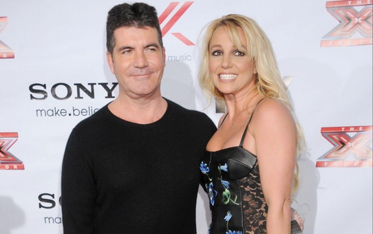 Simon Cowell yeniden Britney Spears ile çalışmak istiyor