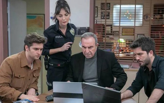 Çekimlerine 45 gün ara verilen Arka Sokaklar dizisinin sağlık arasına girdiği duyuruldu