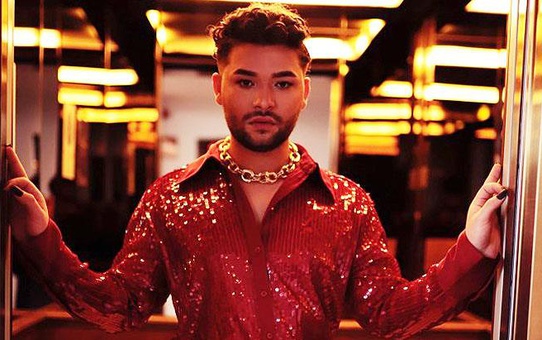 Gurbetçi şarkıcı Türkiye'de çekeceği klip için 800 bin lirayı gözden çıkardı