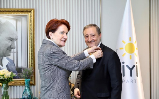 Eski Malatyaspor Kulübü Başkanı Hikmet Tanrıverdi İyi Parti'ye Katıldı