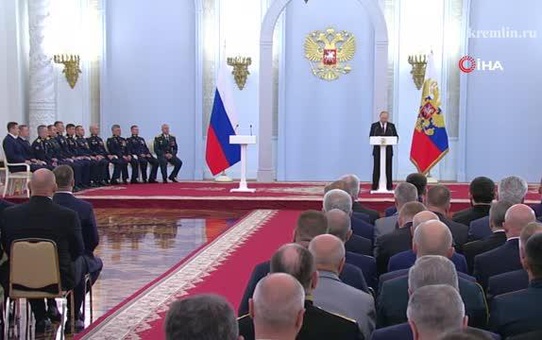 Putin'den Ukrayna'da görev yapan askerlere 'Altın Yıldız' madalyası