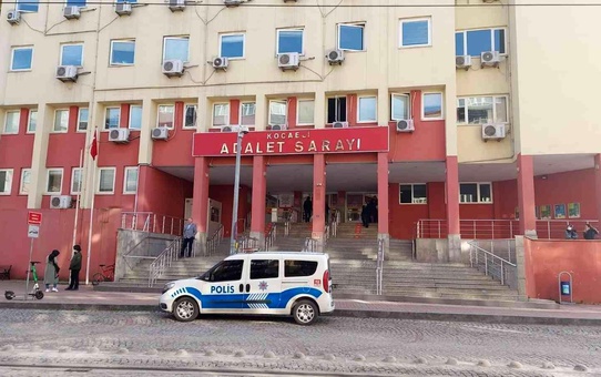 Büyük vurgun yapan sahte polis: 'İş bulma umuduyla kandırıldım, gaflete düştüm'